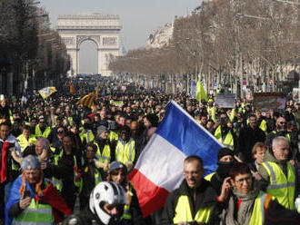V Paříži i jinde ve Francii opět demonstrují žluté vesty