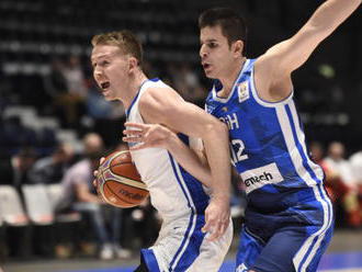 Čeští basketbalisté zdolali Bosnu 69:64 a drží druhé místo