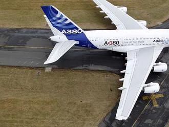 Airbus končí s výrobou obřího letounu A380 superjumbo. Je příliš drahý a aerolinky radši pořizují me