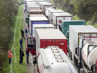 Vyjednávači euroinštitúcií dohodli zníženie emisií CO2 pre nákladné autá