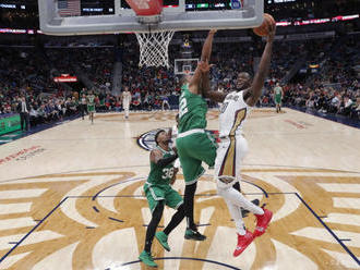 NBA: Boston potrestal fanúšika za urážanie súperovho hráča