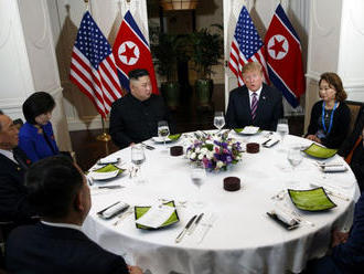 Trump na summite vyzval Kima, aby odovzdal Američanom jadrové zbrane