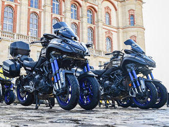 Revoluční tříkolová Yamaha Niken oficiálním motocyklem slavných cyklistických závodů