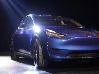 Tesla reaguje na poptávku po menších SUV. Představila nový Model Y, který půjde do prodeje za dva ro
