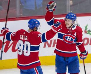 Video: Tatar exceloval proti Buffalu a pripísal si tri body, v NHL uspela aj Jarošova Ottawa