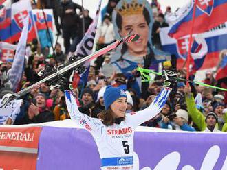 FOTO: Snehová kráľovná a slovenskí fanúšikovia ovládli Špindlerov Mlyn