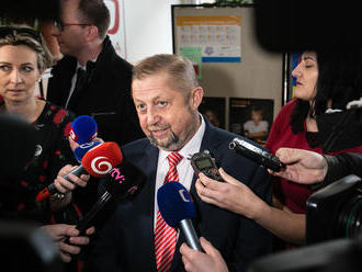 Mojich nominantov nepúšťajú do volebných komisií, tvrdí Štefan Harabin