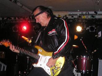 Zomrel gitarista Dick Dale, tvorca surf rocku a autor hitu Misirlou z Pulp Fiction