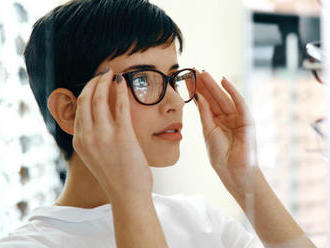 Štýlové dioptrické okuliare – rám, sklá, práca aj zábrus skiel. Dobrý zrak so štýlovým lookom!
