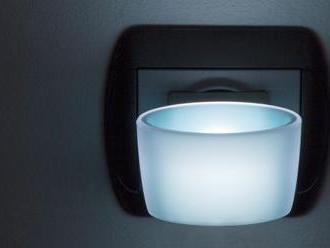 Phenom nočné pozičné LED svetlo s dotykovým vypínačom s nízkou spotrebou.