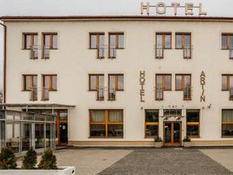 Moderný hotel Hotel Artin vám ponúka ubytovanie a stravovanie v historickom centre mesta Bardejov.
