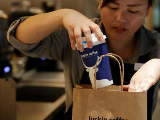 Kavárenský řetězec Luckin Coffee chce v Číně do konce roku porazit Starbucks, pomoci by jim s tím mě