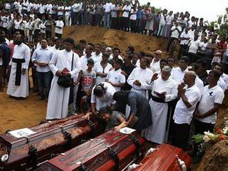 Počet obětí útoků na Srí Lance stoupl na 359. Ve vazbě je už 58 podezřelých