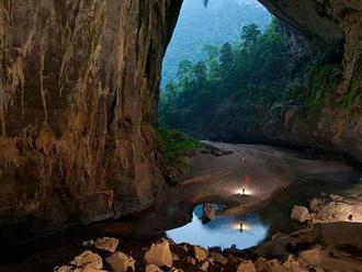 Jeskynní obr Son Doong skrývá mnohá tajemství. Potápěči našli další tunel