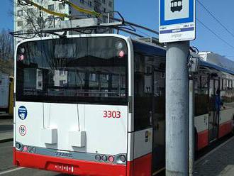 Brno trolejbusy ani elektrobusy za 670 milionů nenakoupí. Nejsou dotace