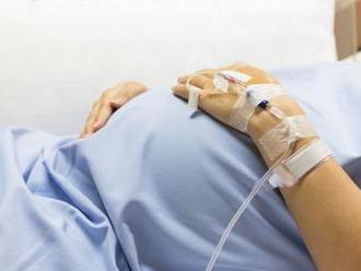 Kauza úmrtí v trnavskej nemocnici: Za pôrody s tragickým koncom odsúdili troch lekárov