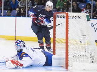 Slovenskí hokejisti do 18 rokov na MS utŕžili debakel, reprezentanti USA im strelili 12 gólov
