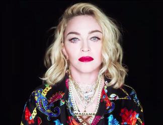 VIDEO: Madonna v klipe Crave ukázala svoje 