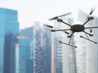NASA testuje riadenie dronov v mestách, mohli by doručovať pizzu aj lieky