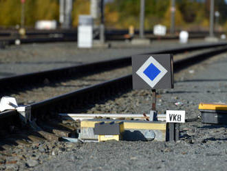Únik plynu v Králově Dvoře zastavil vlaky mezi Prahou a Plzní
