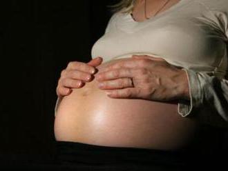 Lékaři: Problémy štítné žlázy mohou ovlivnit těhotenství i dítě
