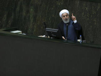 Rúhání: Írán nepodlehne tlaku USA, ani v případě bombardování