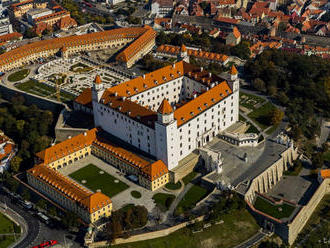 V okolí Bratislavského hradu bude obmedzená premávka a parkovanie