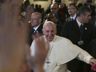 Pápež pricestoval na trojdňovú návštevu pravoslávneho Rumunska
