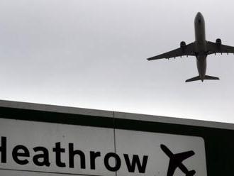 Aktivisti uvažujú o uzavretí letiska Heathrow pomocou dronov
