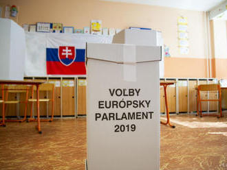 V bratislavskom Ružinove sa dožadovala možnosti voliť aj Američanka