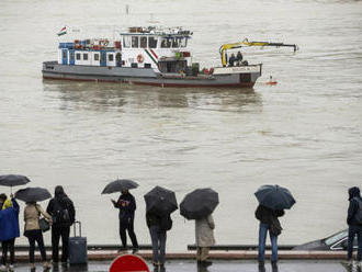 Maďarský minister: Vyhliadková loď mala záchranné vesty