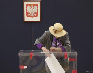 Víťazom eurovolieb v Poľsku je podľa exit pollu vládnuca strana PiS