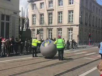 V Bruselu se konalo mistrovství světa v tramvajových kuželkách
