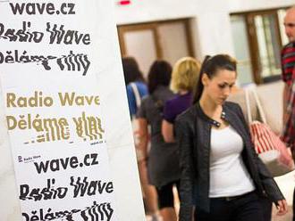   Radio Wave představilo nový autorský podcast Mikrovlnky