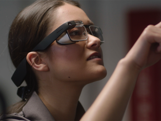   Přichází Google Glass 2 a May Update pro Windows 10, Richard Stallman vystoupí v Brně