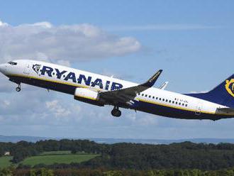 Zisk Ryanairu zřejmě zasáhnou problémy s letouny Boeing 737 MAX