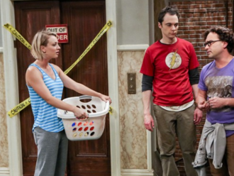 Sheldon, Penny a Leonard se loučí. Seriál Teorie velkého třesku je u konce