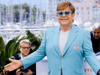 Elton John rozsvítil Cannes. Film Rocketman zachycuje jeho život