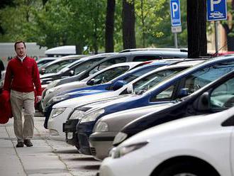Parkování ve městě zjednoduší aplikace. Ústí ji zavádí jako první v Česku