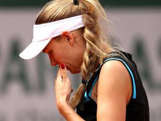 Former Australian Open champion Wozniacki knocked out in first round in Paris
