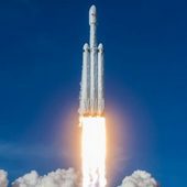 Falcony firmy SpaceX byly ohroženy netestovanými a nekvalitními díly od PMI Industries