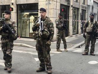 Výbuch pred pekárňou v Lyone má na svedomí muž, ktorý vraj prisahal vernosť Islamskému štátu