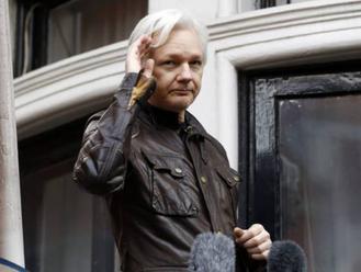 Assange preukazuje symptómy psychologického mučenia, vyhlásil expert OSN po návšteve vo väzení