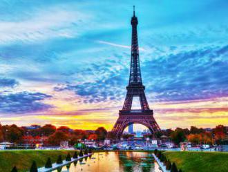 Eiffelova veža v Paríži oslávi 130 rokov, na fasáde budú premietať laserovú šou