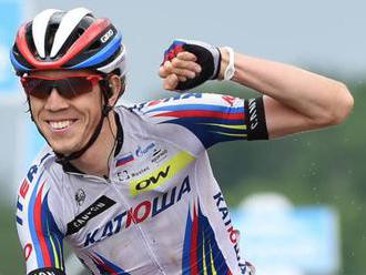 Video: Zakarin vystúpal prvý do dvojtisícovej výšky a ovládol 13. etapu na Giro d’Italia