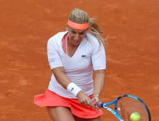 Dominika Cibulková na Roland Garros vypadla aj vo štvorhre, so Šafářovou sa lúčia v prvom kole
