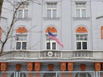 Americká ambasáda si zachová svoju bezpečnostnú zónu, bratislavský magistrát jej predĺžil prenájom