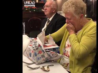 80 ročná babička dostala k narodeninám Switch