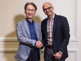 SONY a Microsoft uzavreli partnerstvo