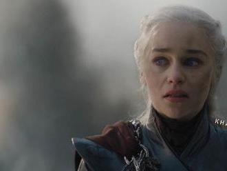 Rodičom, ktorí dali dcéram meno podľa Deanerys z Game of Thrones, zostali len oči pre plač  